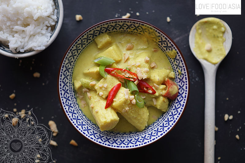 Yellow Thai Curry with Chicken